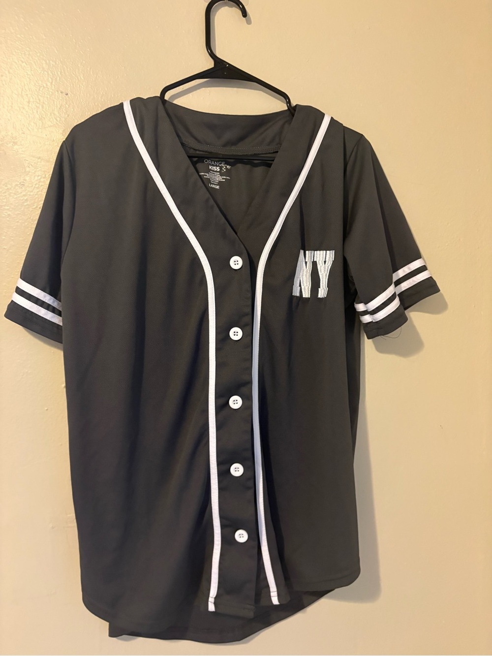 NY Contrast-Trim Black Baseball Jersey womenās Shirt - Large